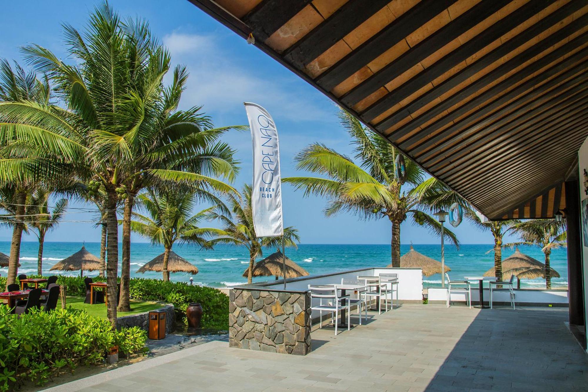 Melia Danang Beach Resort Exterior photo